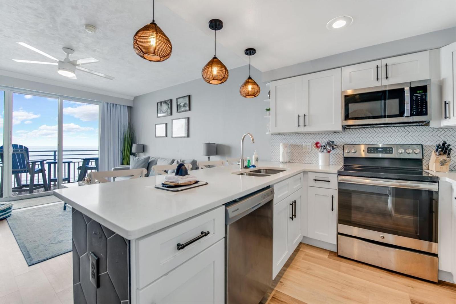 Unit 707 Ocean Walk - 1 Bedroom Ocean Front Daytona Beach Esterno foto